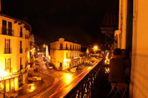 02a balcon le soir