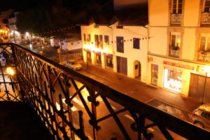 02b balcon le soir