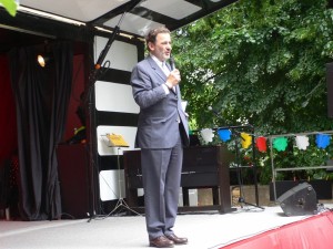 JE2010-20