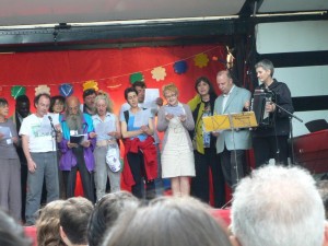 JE2010-57